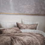 Braon lanci posteljina 200x220cm